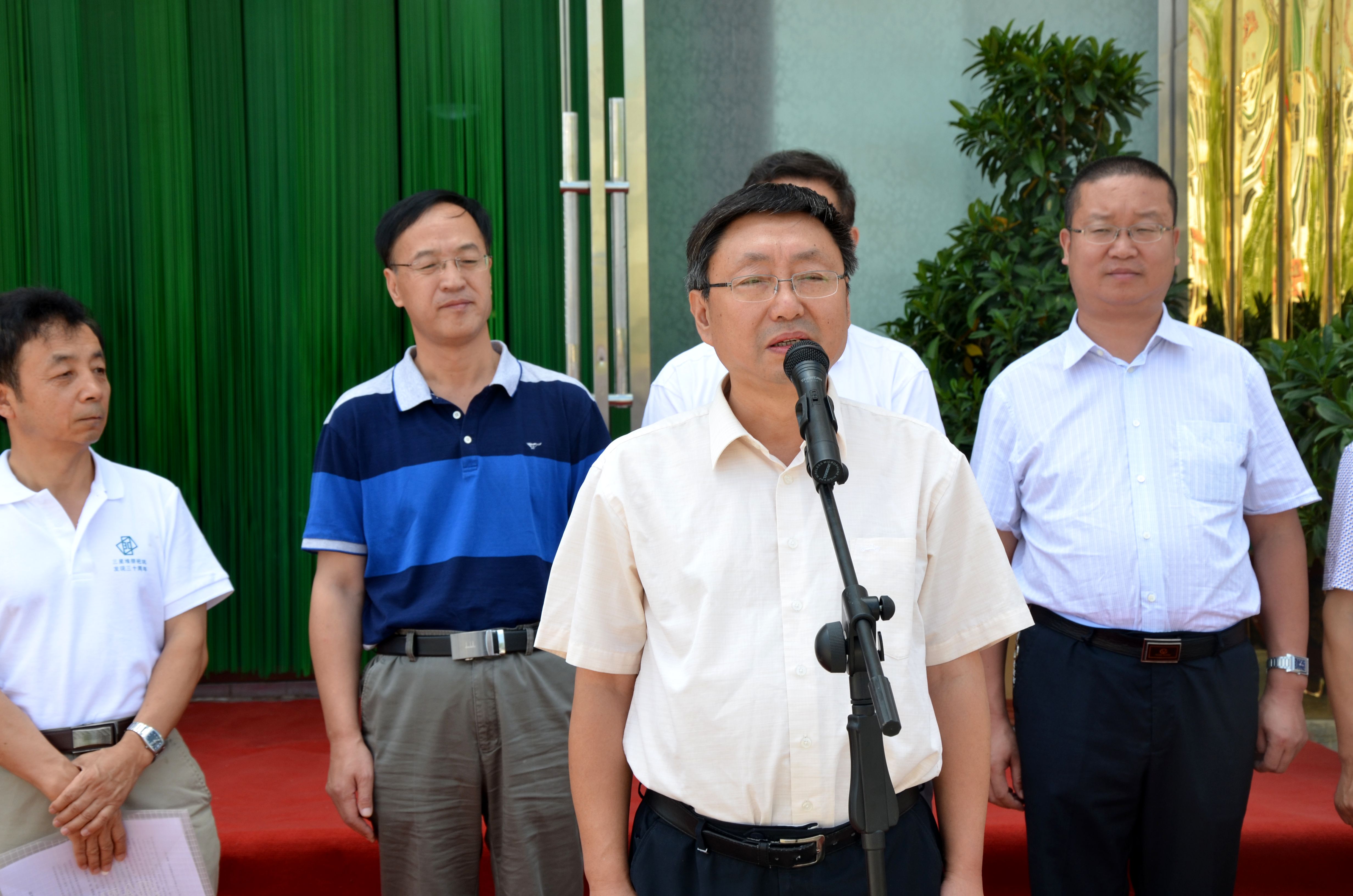 3.甘肃省社会科学院院长王福生致辞.JPG