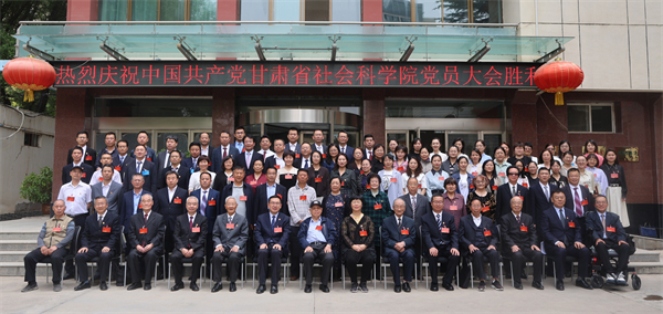 7dae712db96a4e259e4665fbee6b930e.jpg