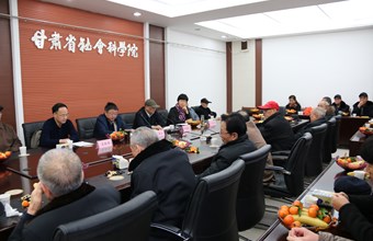我院召开了一年一度的离退休职工茶话会