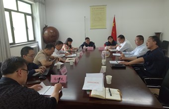四川省社会科学院副院长郭晓鸣一行五人来我院调研座谈