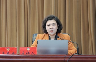 我院社会学所所长马东平研究员在陇南市宣讲全国两会精神